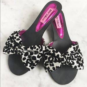 Betsey Johnson Sandals